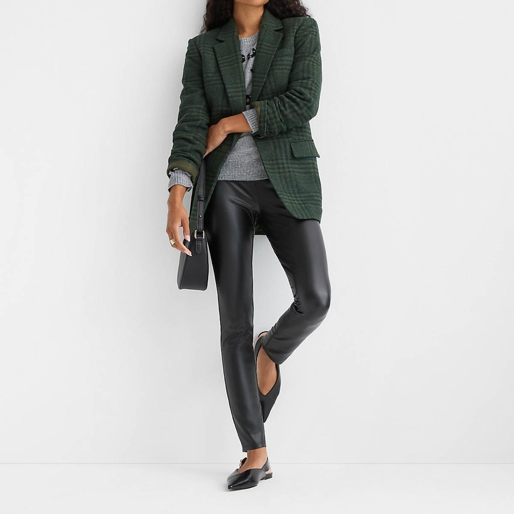 LOFT black  Faux Leather leggings